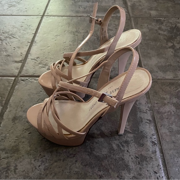 CL by Chinese Laundry Los Angeles Women’s Shoes Heels Sandals . US 7 M . Euro 37 - Picture 2 of 5